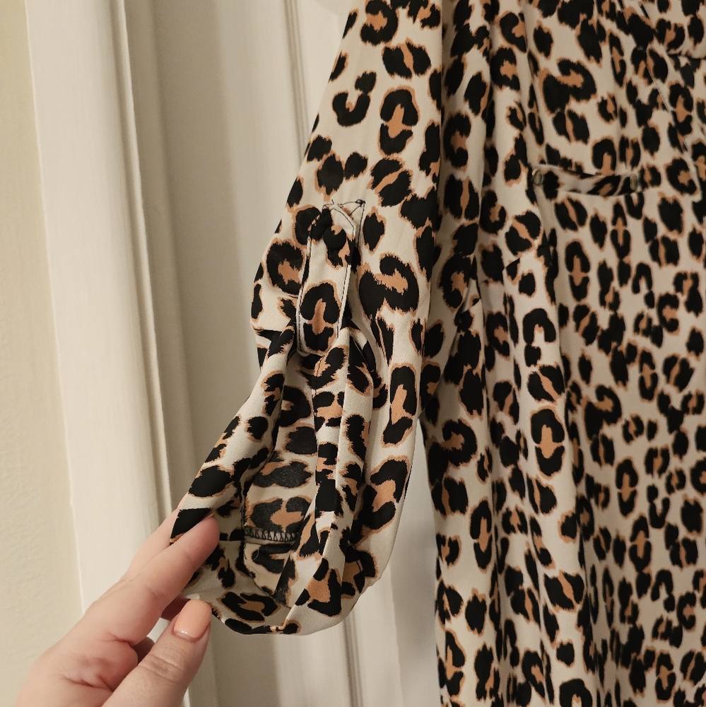 Leopard Print Blouse - Picture 2 of 7